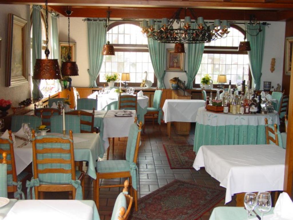 Landhotel & Restaurant Traube Baden Baden #2