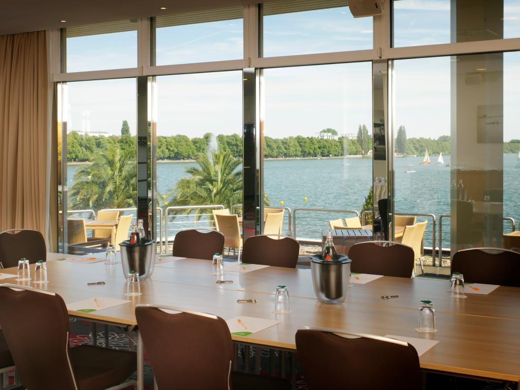 Courtyard by Marriott Hannover Maschsee #3