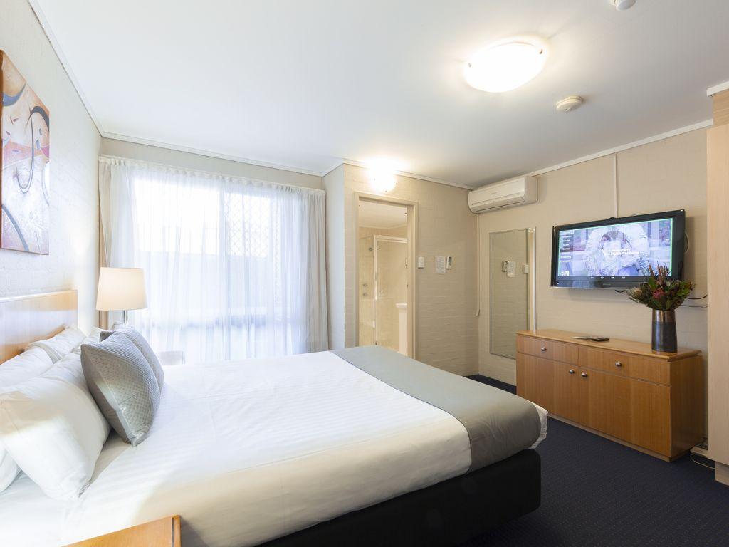 ibis Styles Canberra #7