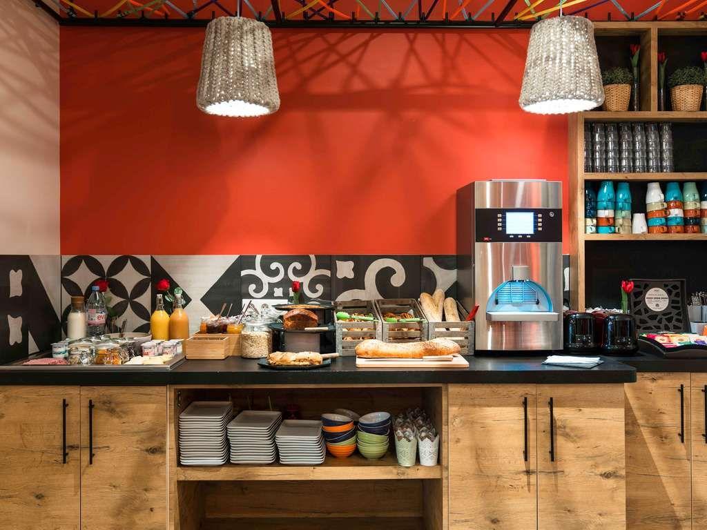 ibis Styles Lille Centre Grand-Place #8