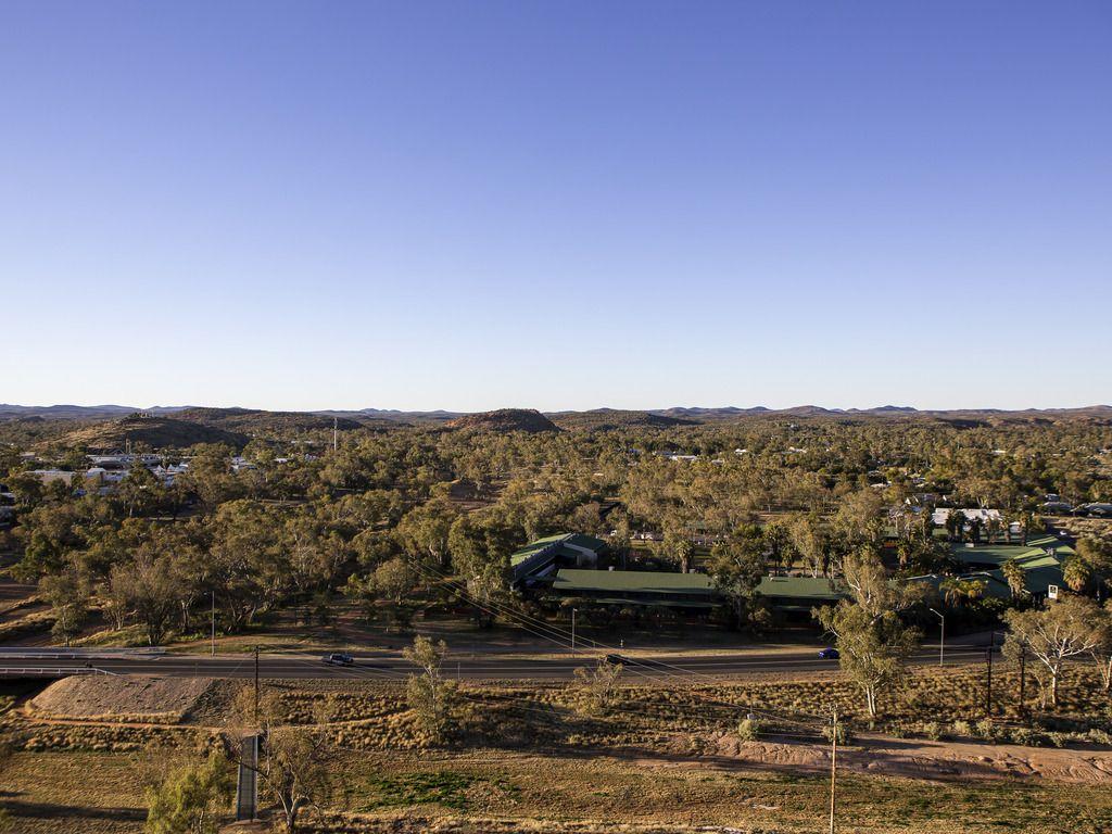 Mercure Alice Springs Resort #4