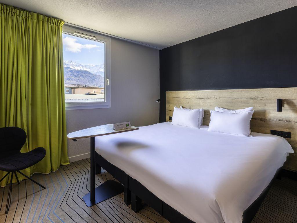 ibis Styles Crolles Grenoble A41 #6