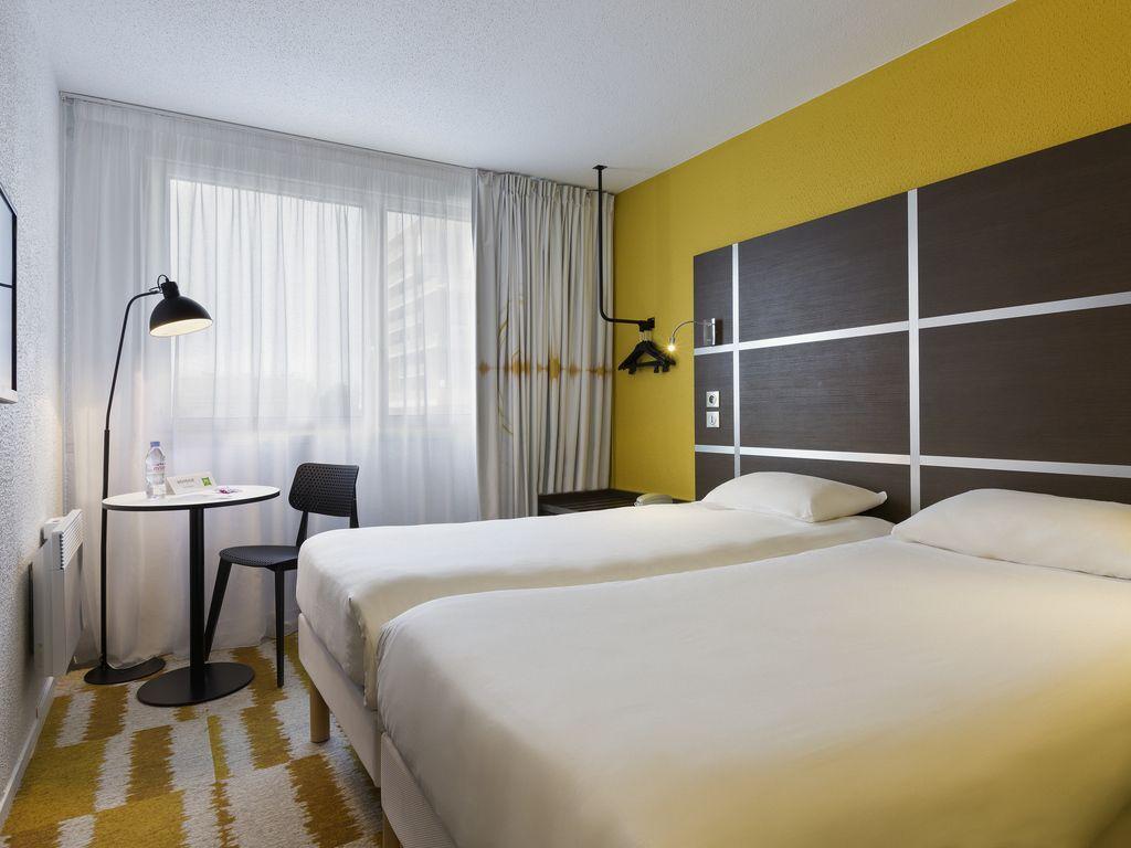 ibis Styles Massy Opéra #6