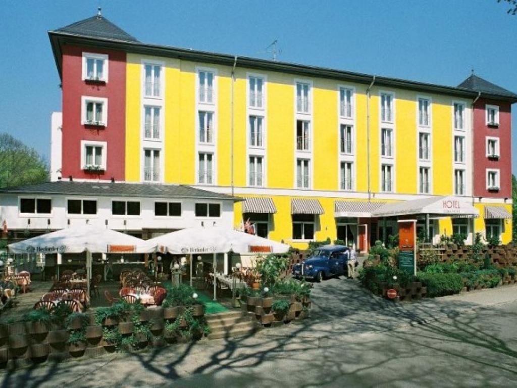 Grünau Hotel #1