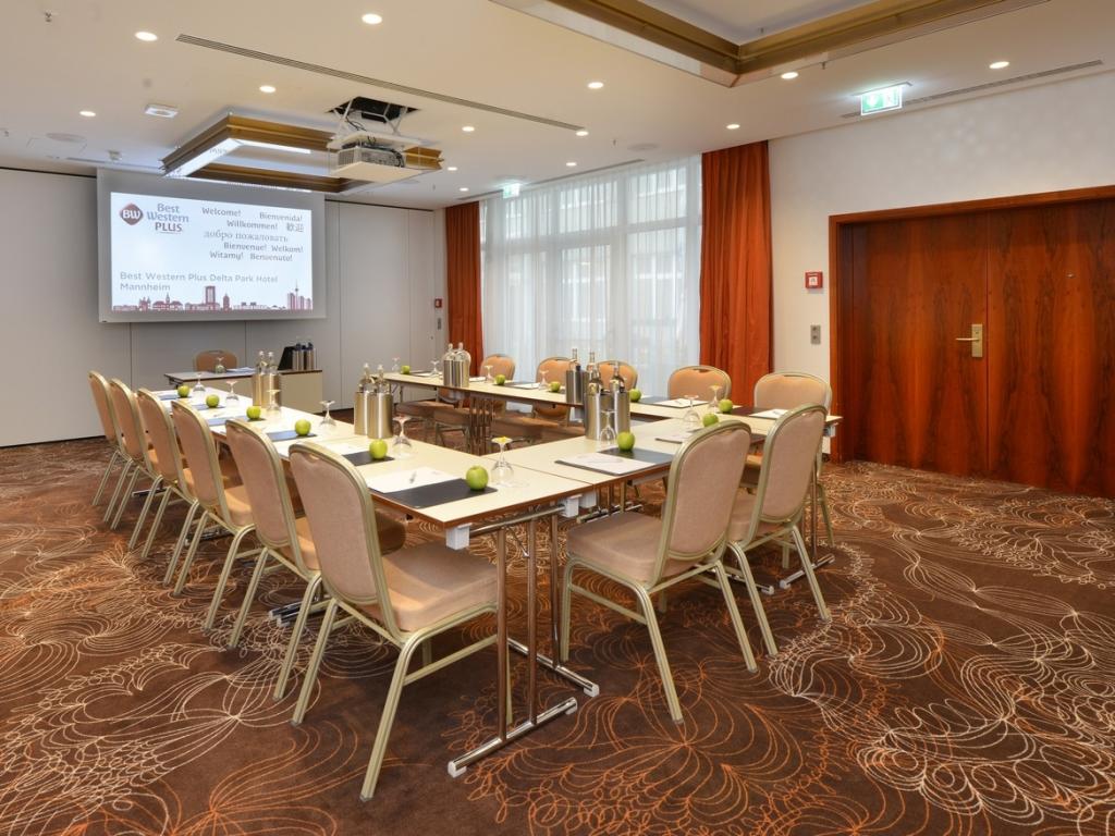 Best Western Plus Delta Park Hotel