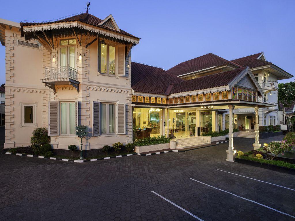 The Phoenix Hotel Yogyakarta - Handwritten Collection #4