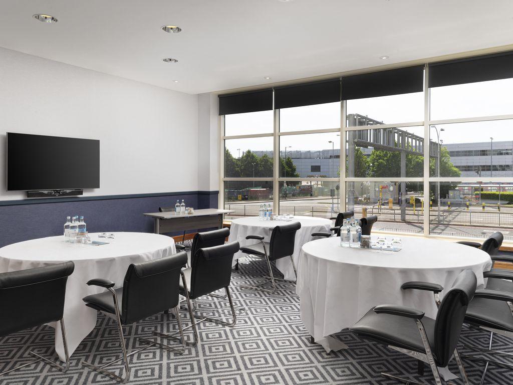 Sofitel London Gatwick #9