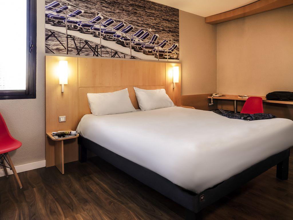 ibis Cannes Mandelieu #8