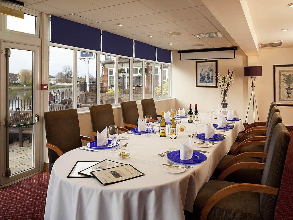 Mercure London Staines upon Thames Hotel #9