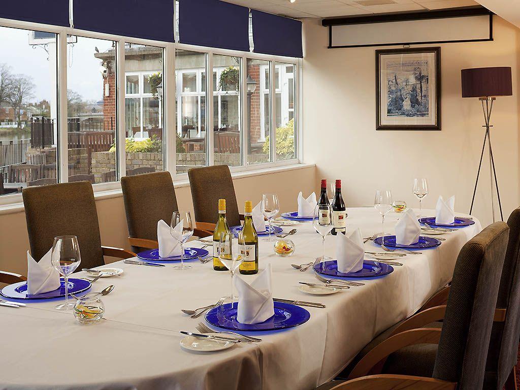 Mercure London Staines upon Thames Hotel #8