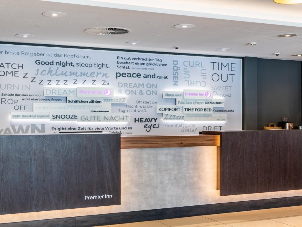 Premier Inn Düsseldorf City Centre #6