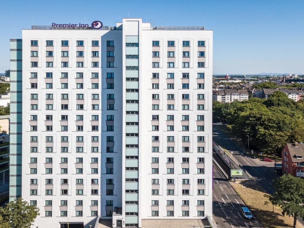 Premier Inn Köln City Süd #2