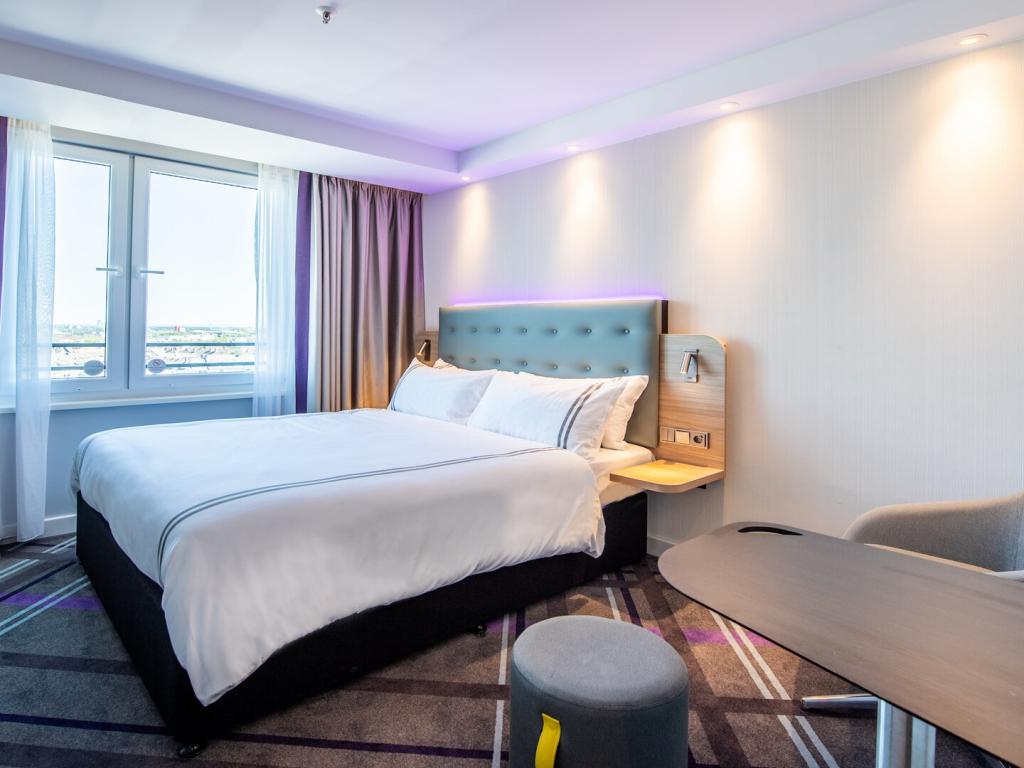 Premier Inn Köln City Süd #10