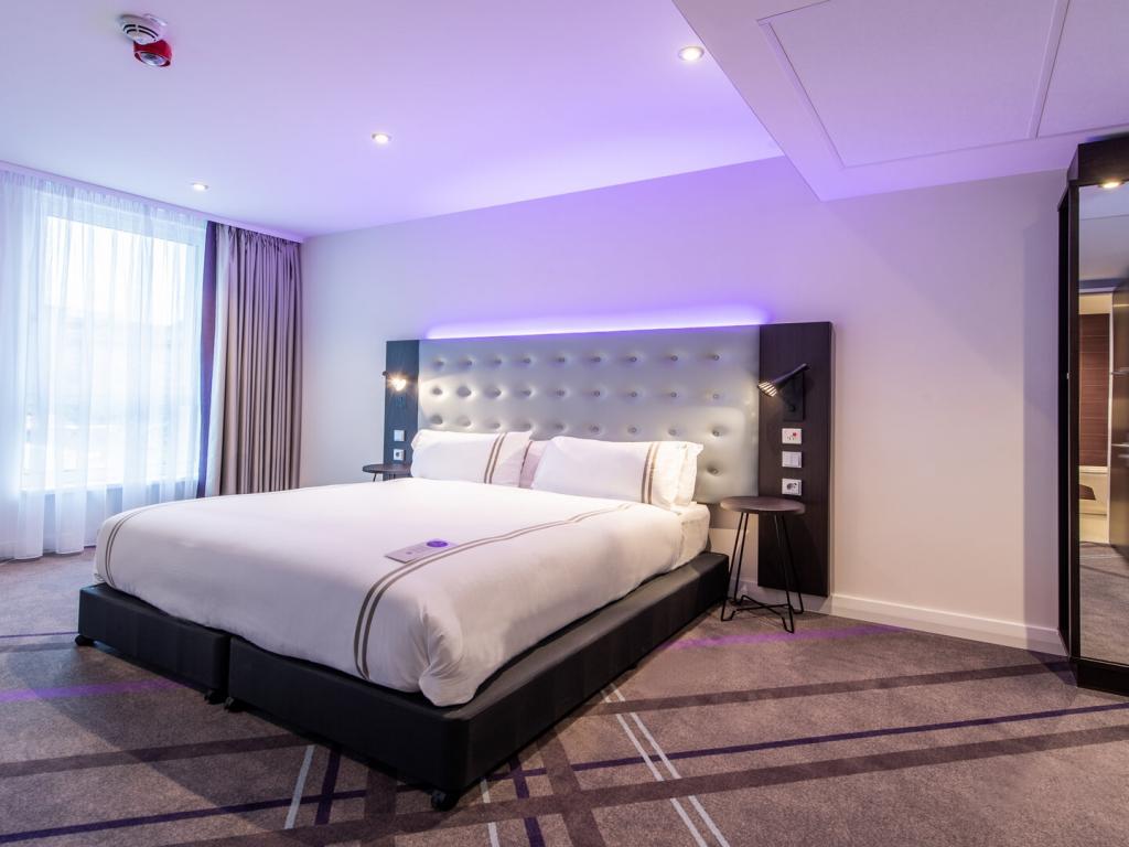 Premier Inn Essen City Centre #9