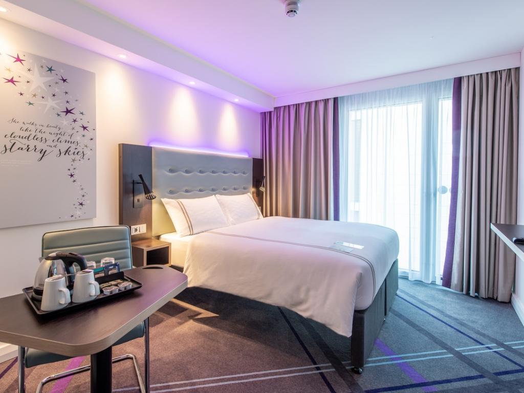 Premier Inn Stuttgart City Centre #9