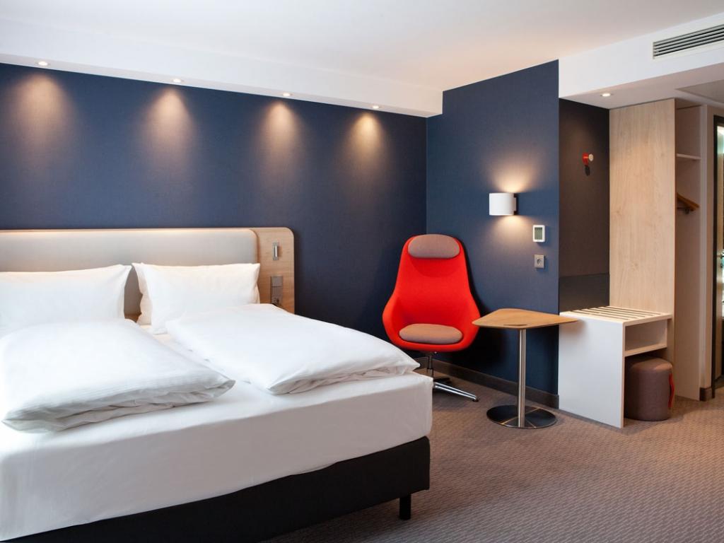 Holiday Inn Express Oberhausen #9