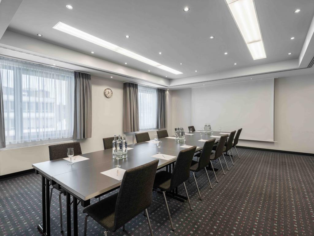 Ramada by Wyndham Essen #19