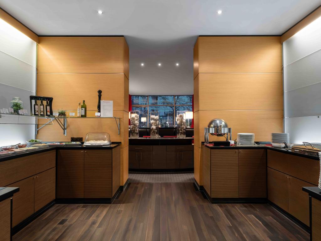 Ramada by Wyndham Essen #39