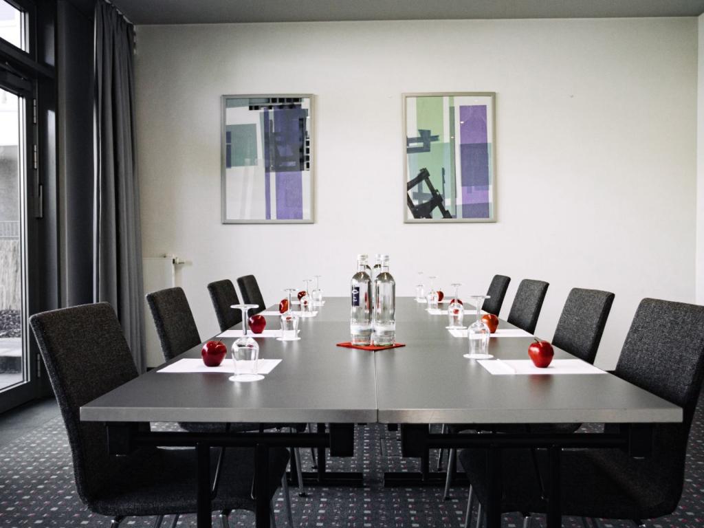Ramada by Wyndham Essen #16