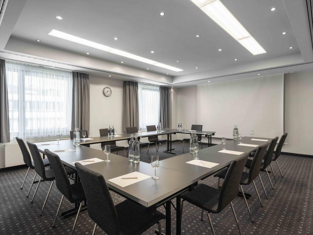 Ramada by Wyndham Essen #20