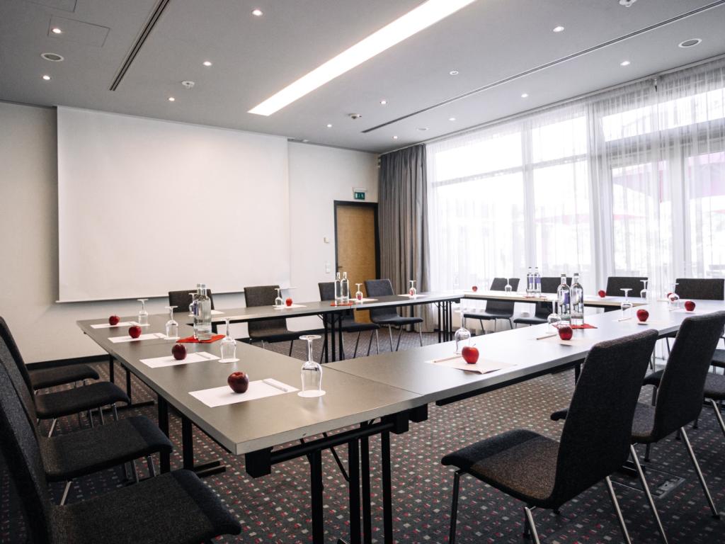 Ramada by Wyndham Essen #4