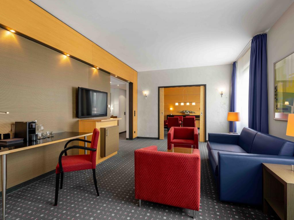 Ramada by Wyndham Essen #33