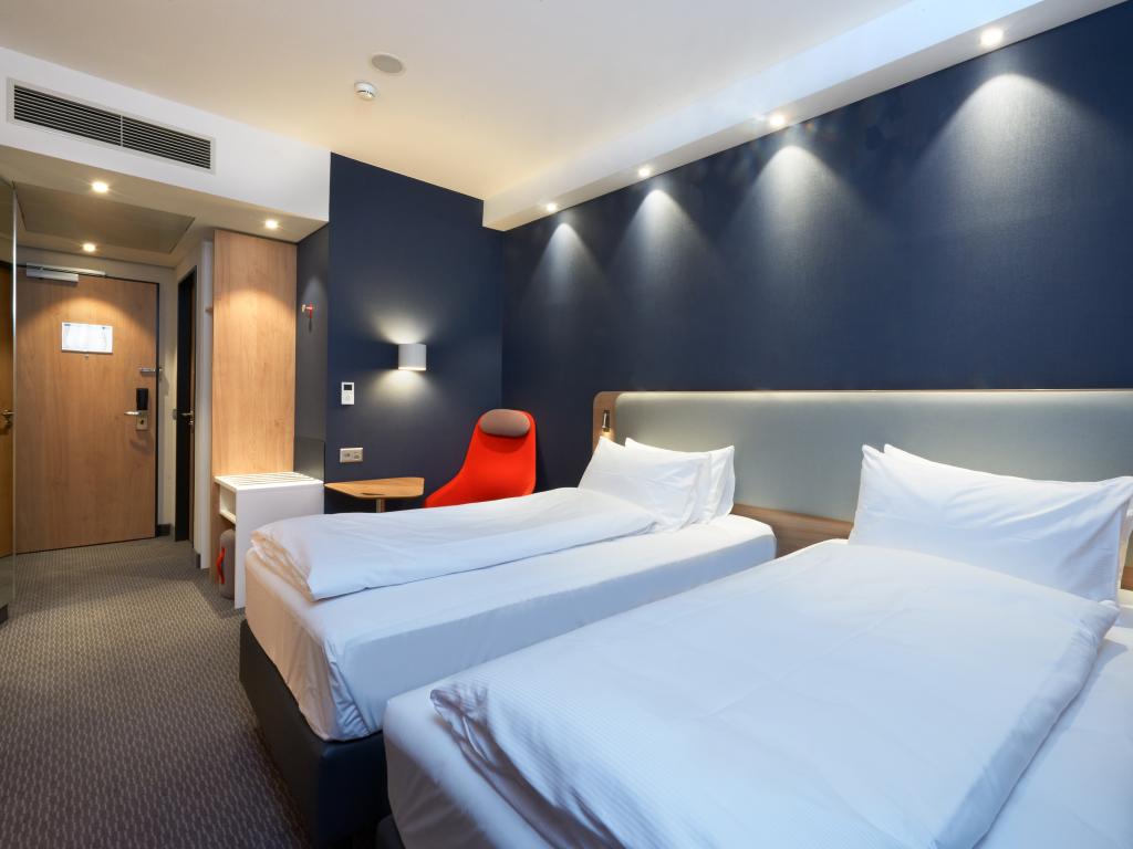 Holiday Inn Express & Suites Basel Allschwil #8