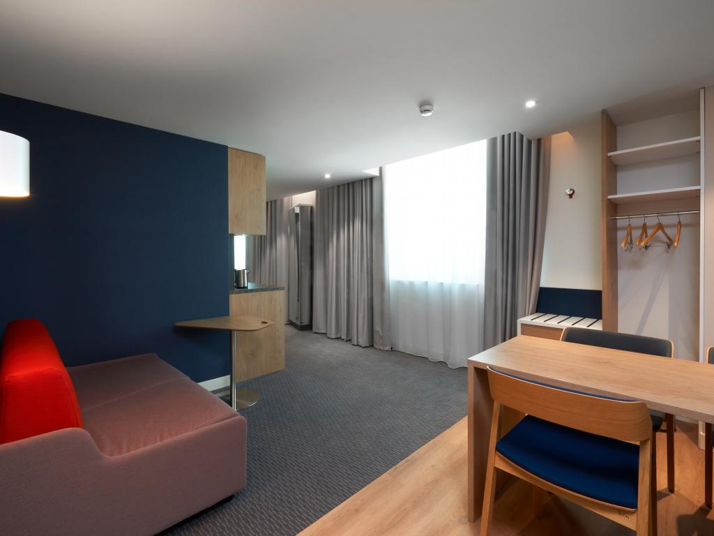 Holiday Inn Express & Suites Basel Allschwil #20