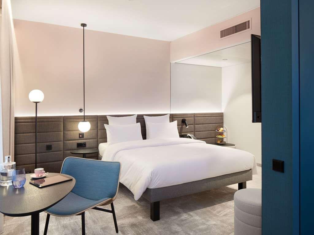 Novotel Hamburg Central Station #6