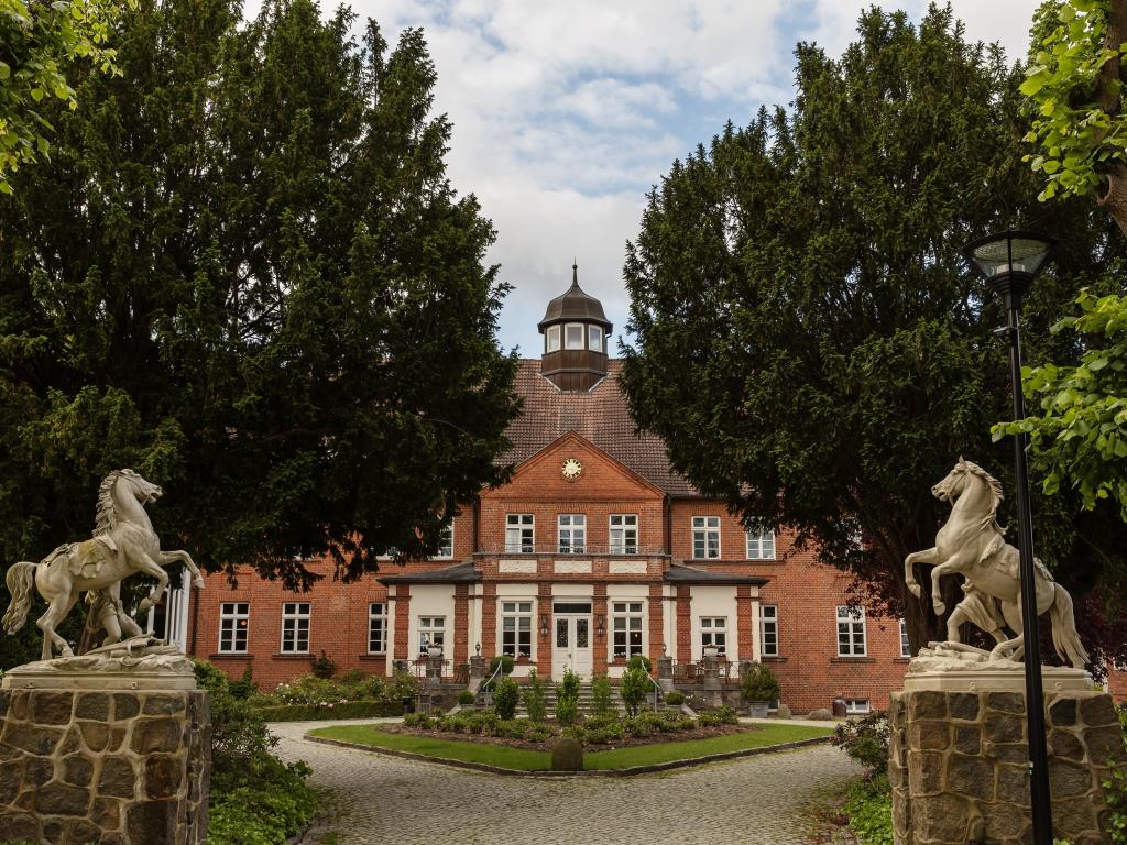 Schloss Basthorst #1