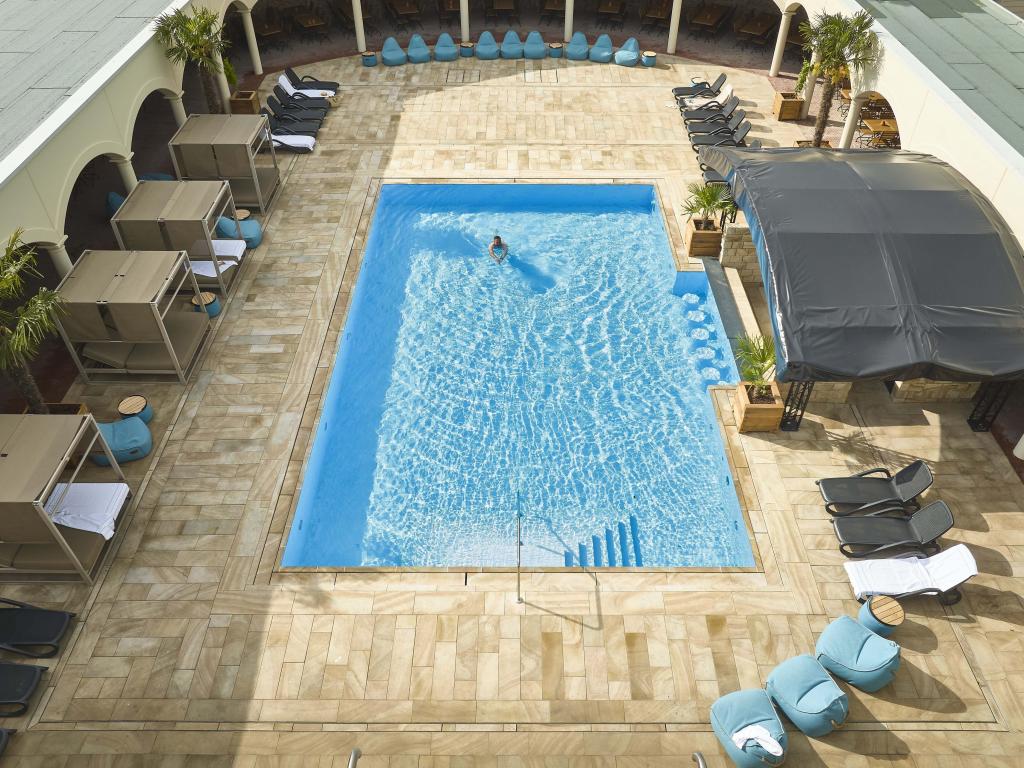 WANGERLAND RESORT #28