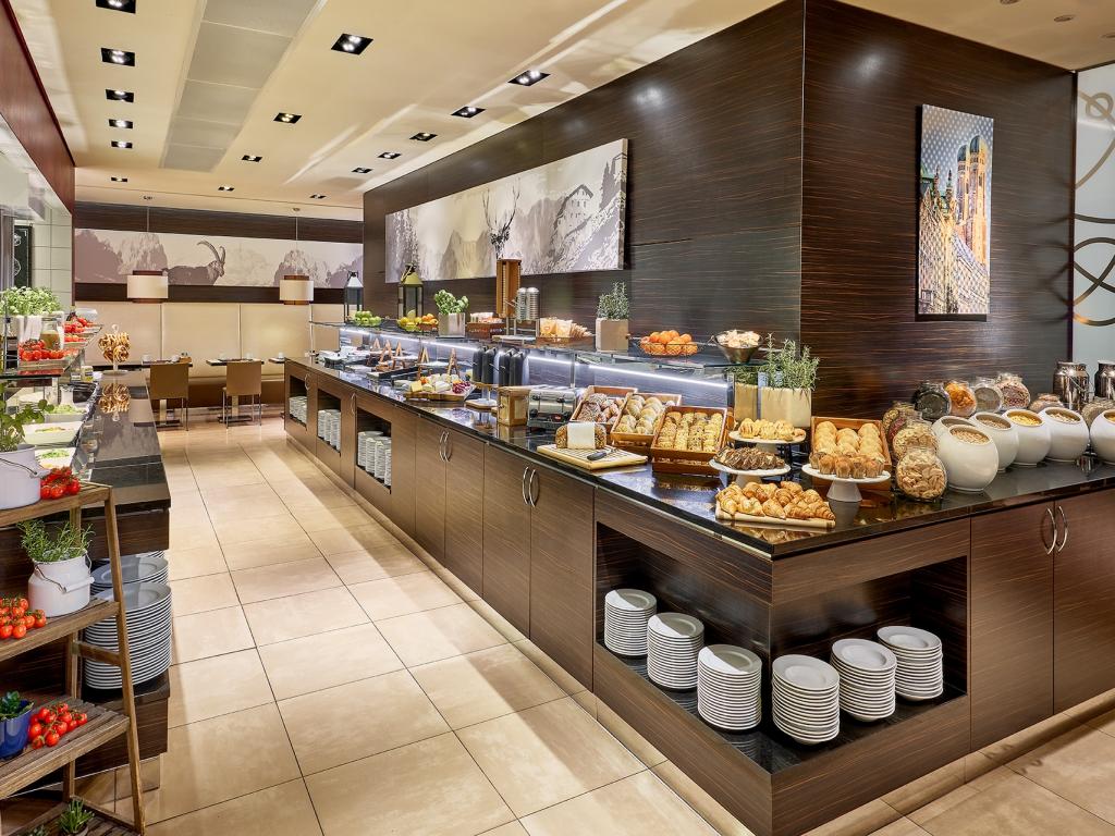 Four Points by Sheraton Munich Arabellapark #7
