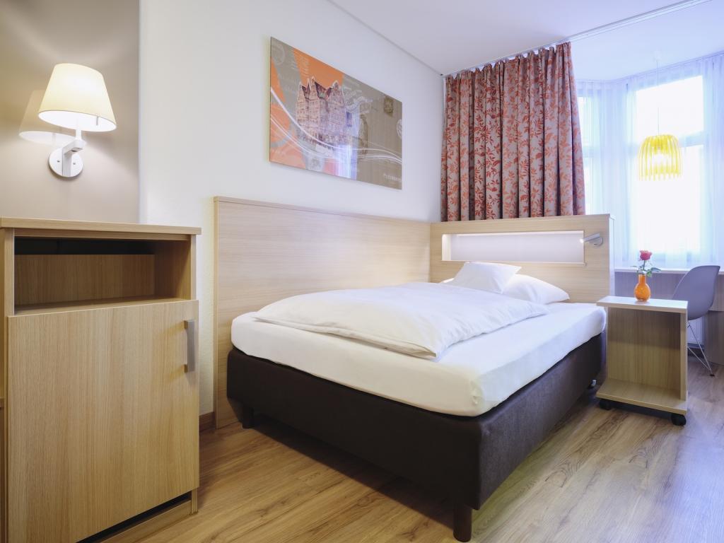 Hotel VICTORIA Nürnberg #18